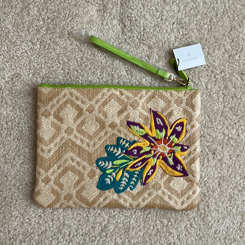 Vera Bradley Beach Straw Flowers Clutch/Wristlet